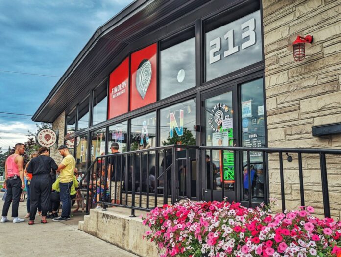 The front of Findlay Brewing during open hours.